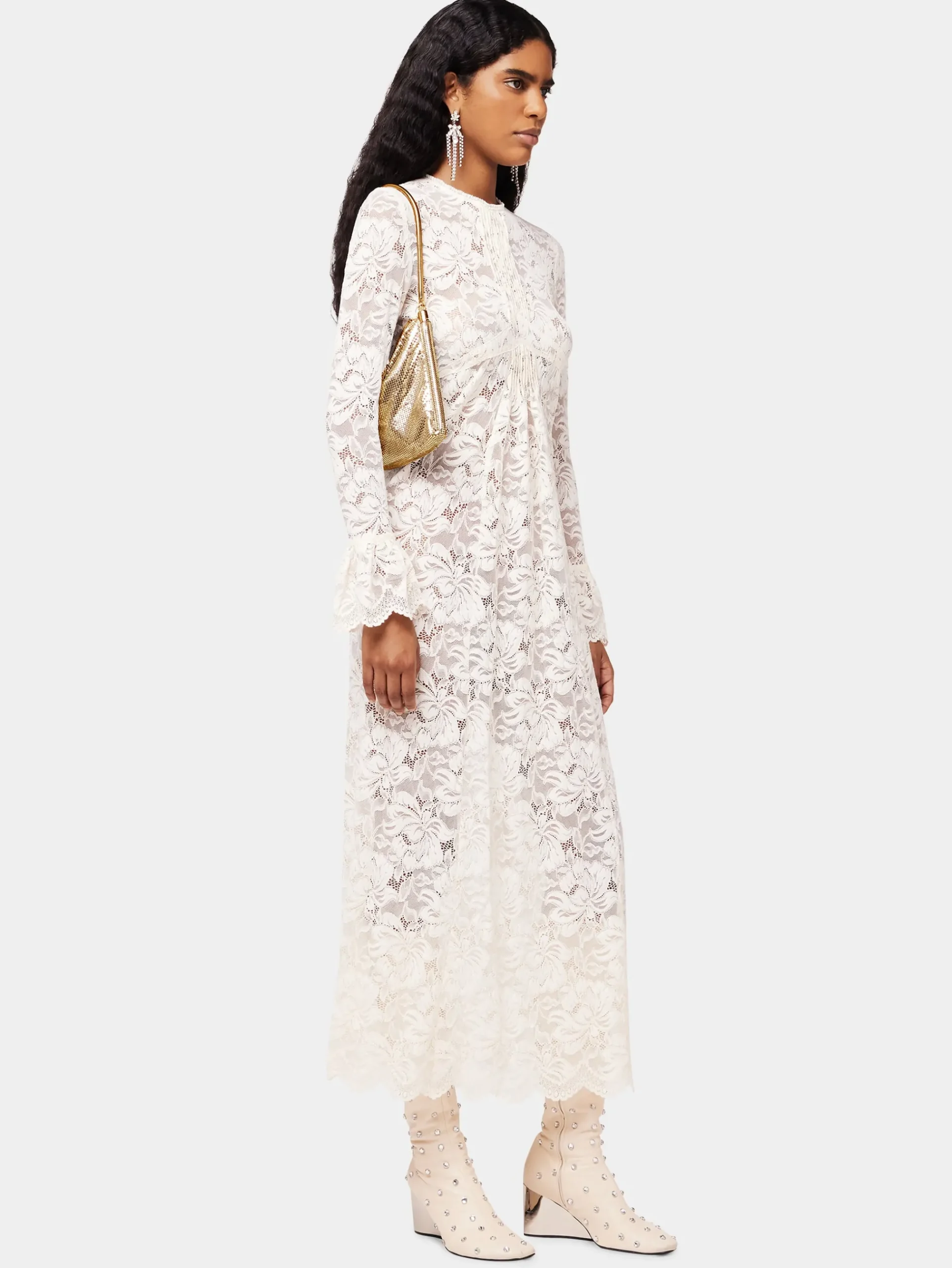 Gold chainmail pocket bag | Rabanne Fashion